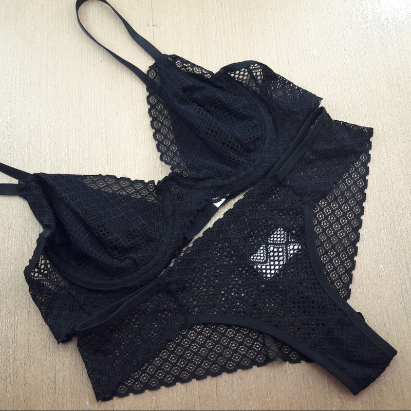 Conjunto de lingerie em  Renda Sem Bojo